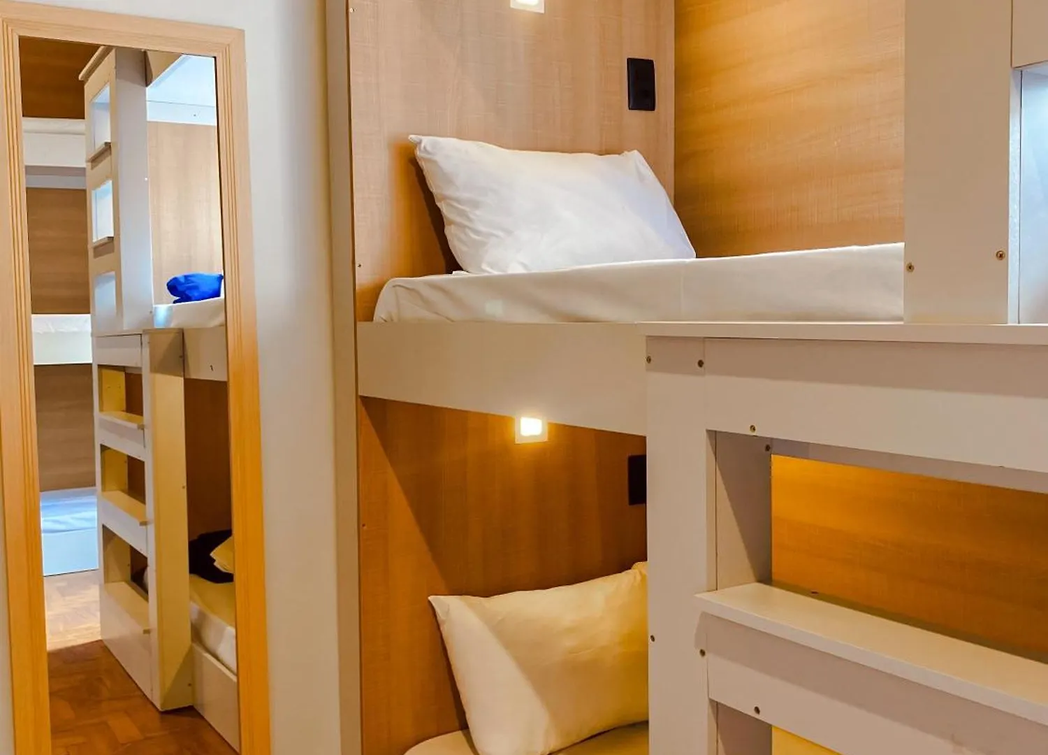 Lamparina Hostel Sao Paulo Brezilya