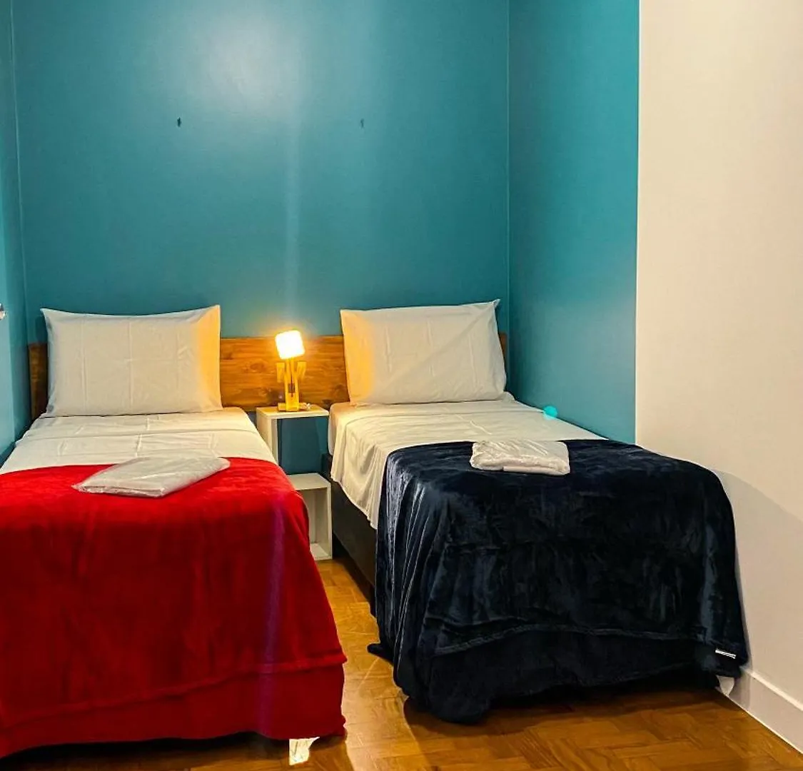 Lamparina Hostel Sao Paulo Brezilya