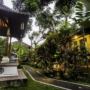  Guest house Gusti Kaler House Indonesia